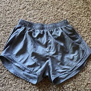 Nike tempo womens gray shorts size medium